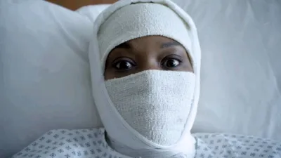 thumbnail - S3:E4 Burning Love