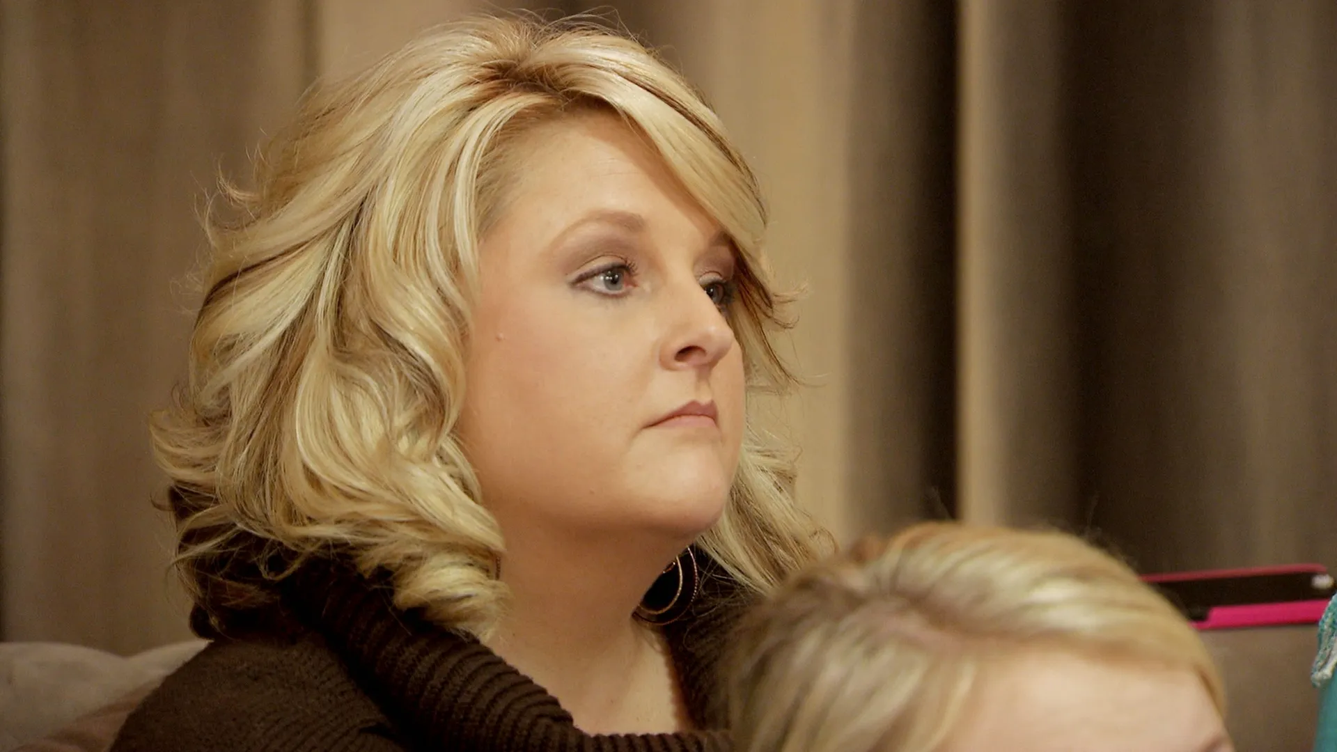 thumbnail - S1:E7 Mother of All Makeovers