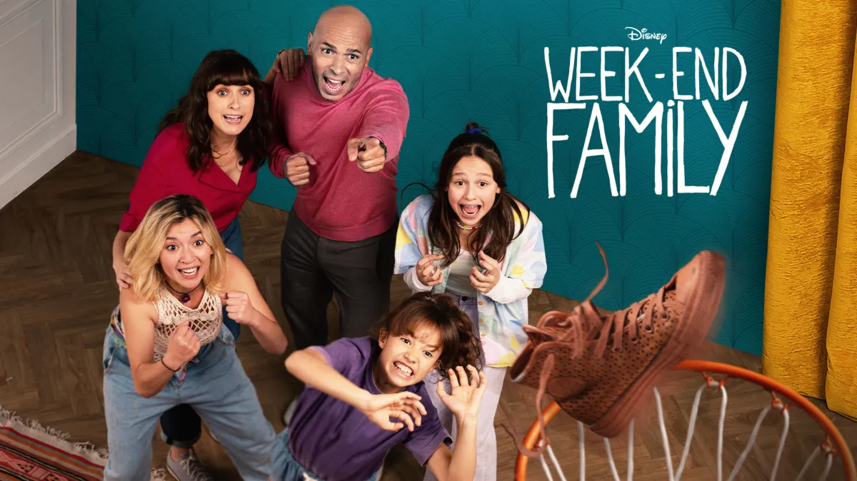 Regarder Week-End Family | Épisodes complets | Disney+