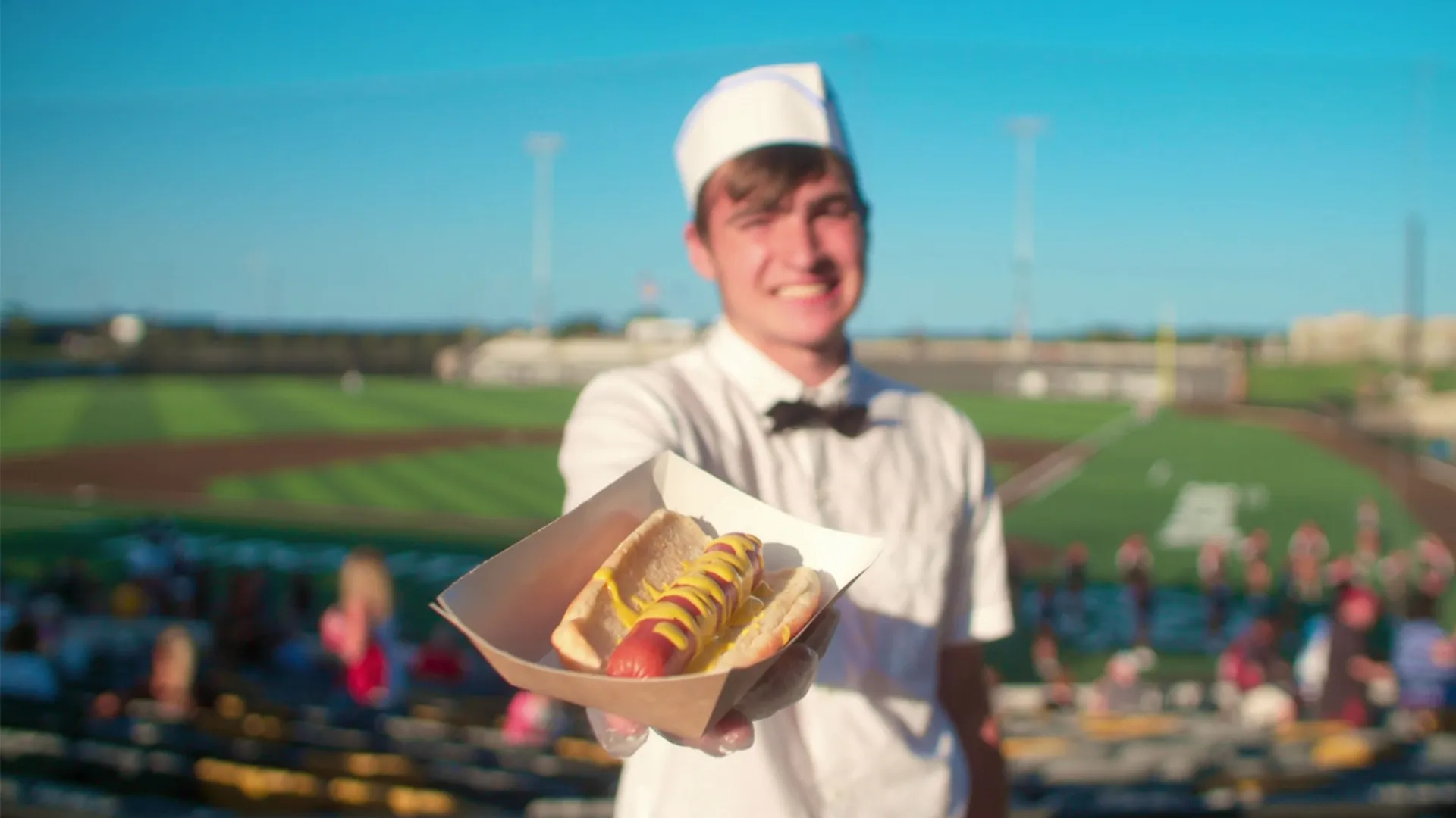 thumbnail - S1:E2 The All American Wiener