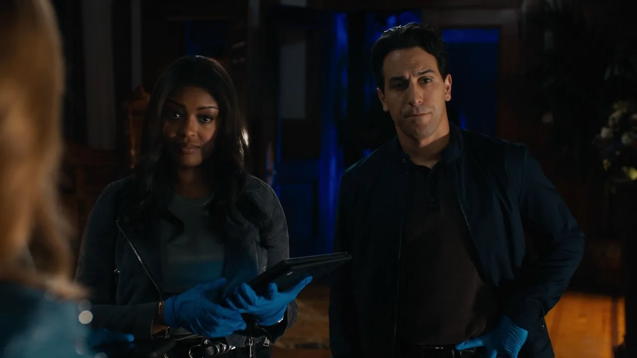 thumbnail - S2:E6 Chasing Ghosts