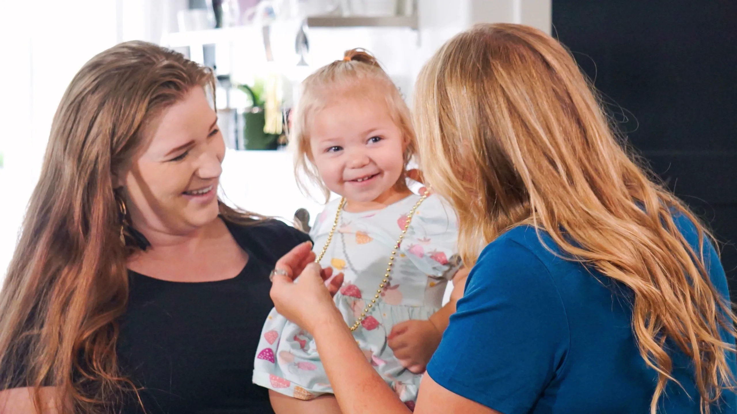 thumbnail - S19:E1 A House Divided Cannot Stand