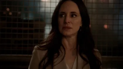 thumbnail - S4:E13 Abduction