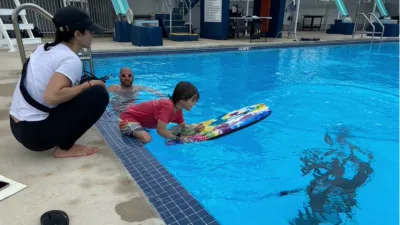 thumbnail - S1:E7 Summer of Sharks