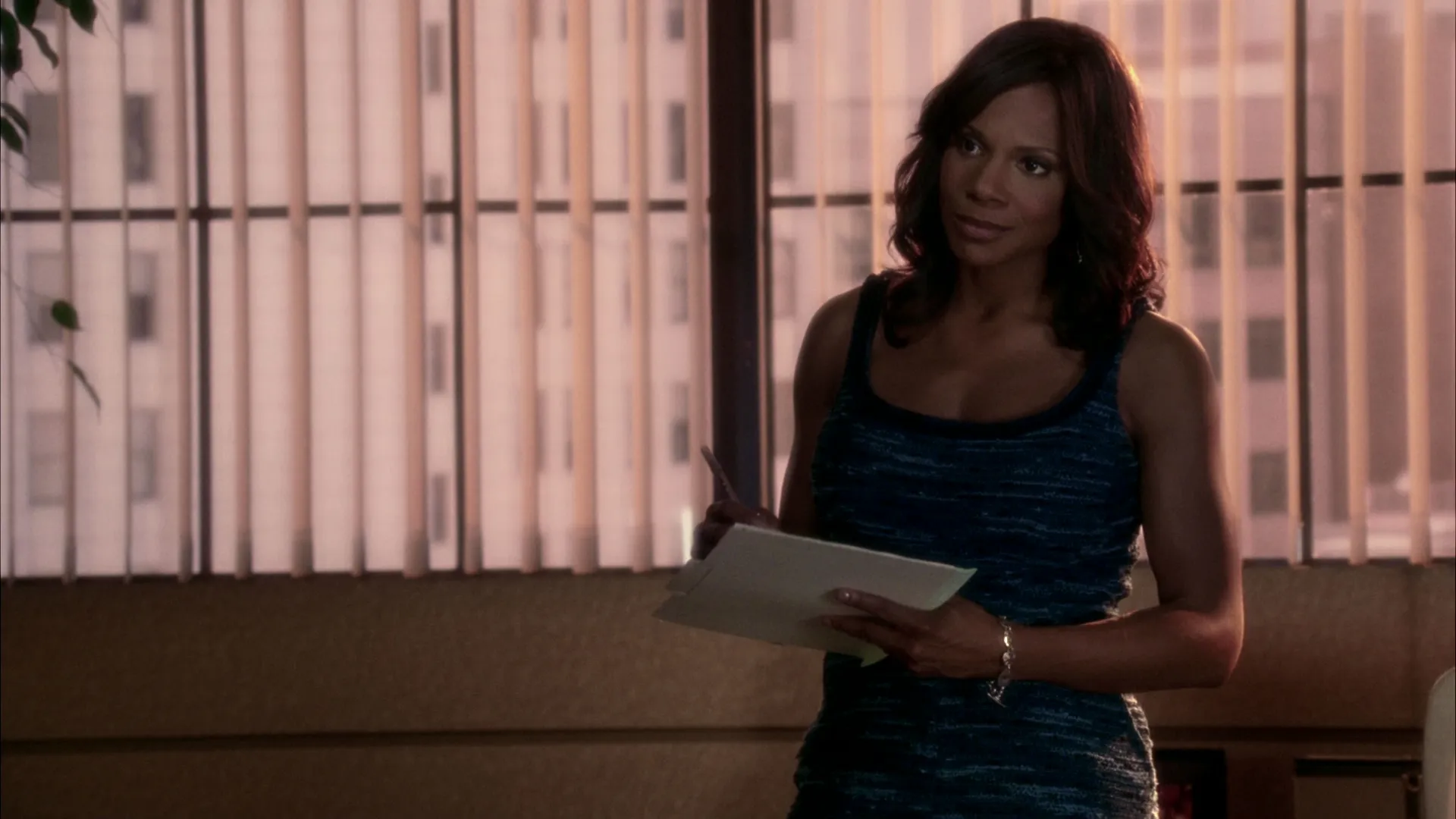 thumbnail - S4:E20 Something Old, Something New