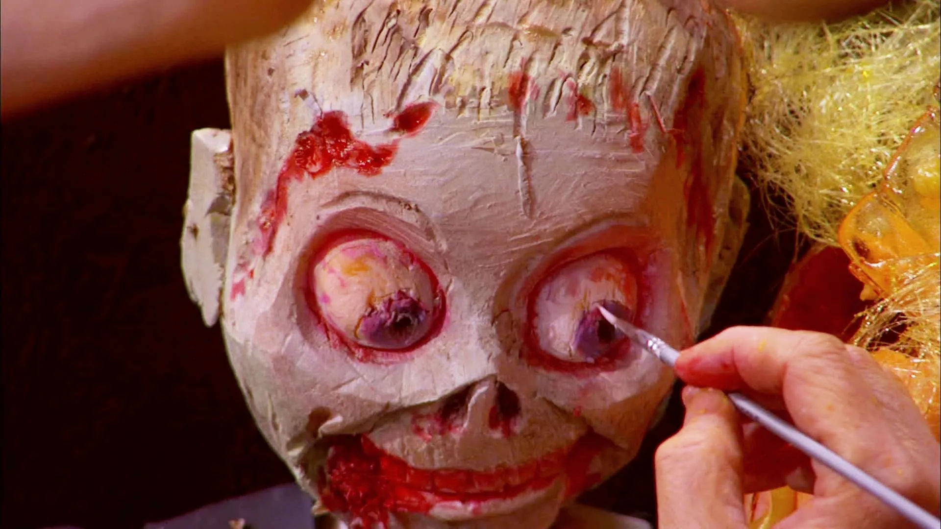 thumbnail - S3:E1 Zombie Prom