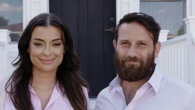 thumbnail - S1:E2 Flips Ahoy in South Amboy