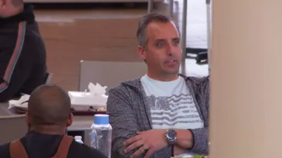 thumbnail - S8:E9 The Antisocial Network