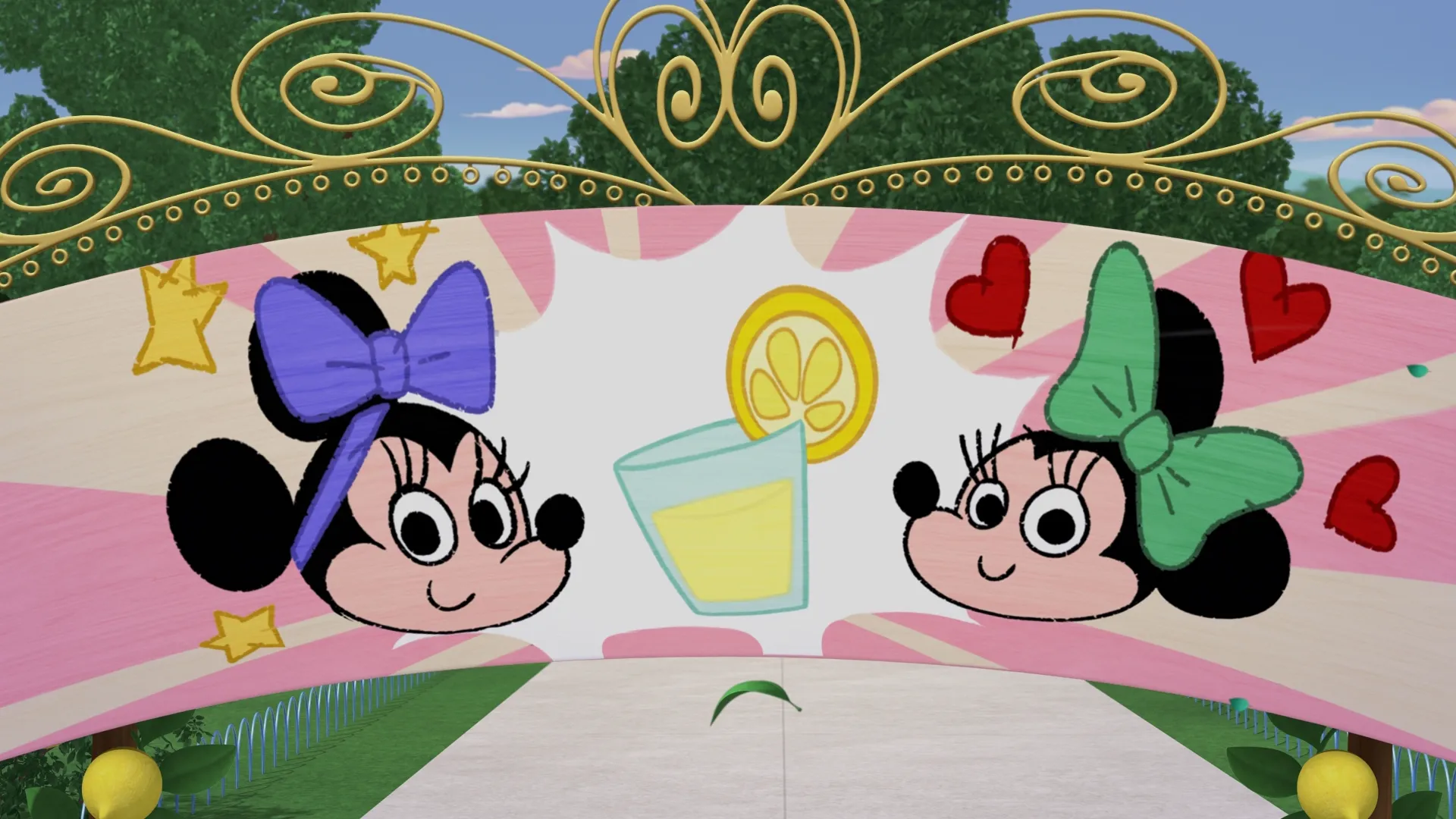 thumbnail - S2:E5 Buzz Around Town