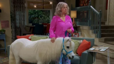 thumbnail - S3:E19 Praise Your Voice