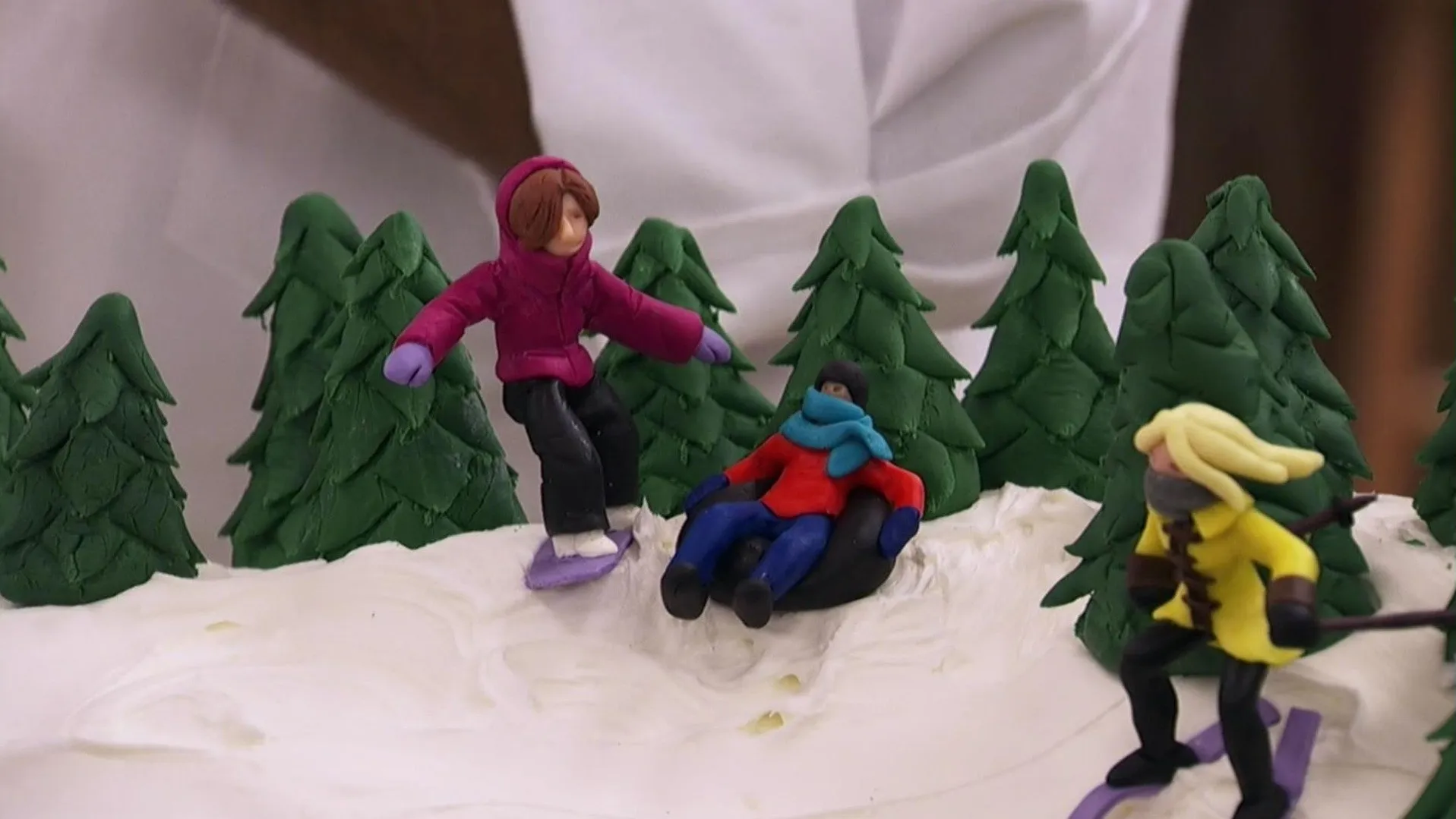 thumbnail - S9:E4 Sugary Slopes