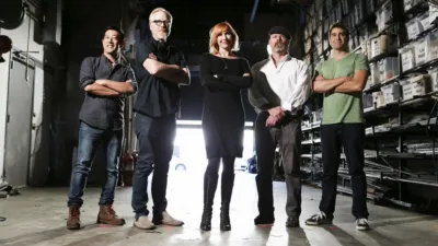 thumbnail - S19:E11 MythBusters: The Reunion