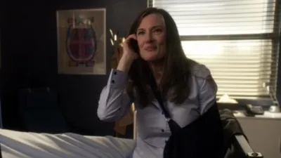 thumbnail - S10:E13 Beacon