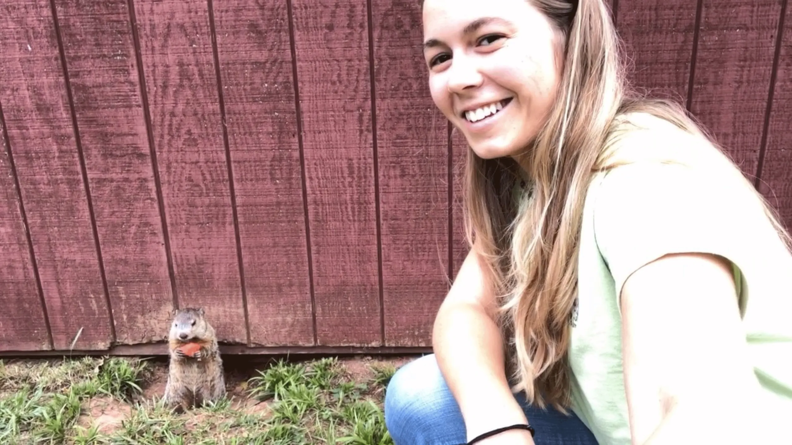 thumbnail - S1:E2 Priscilla The Baby Groundhog