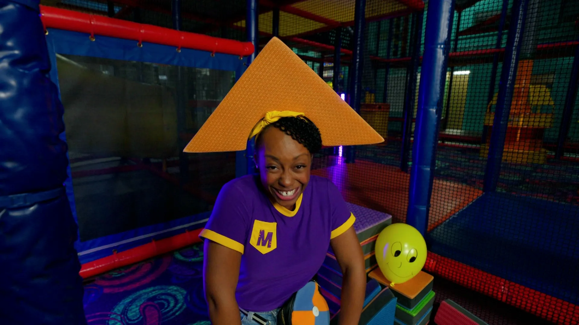 thumbnail - S3:E18 Meekah's Balloony Playdate