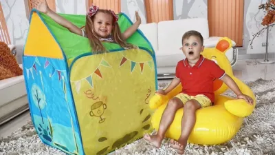 thumbnail - S1:E6 Diana and Roma Are Park Rangers!