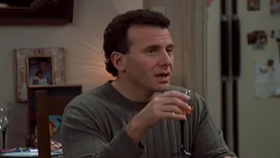 thumbnail - S7:E12 The Millennium Bug