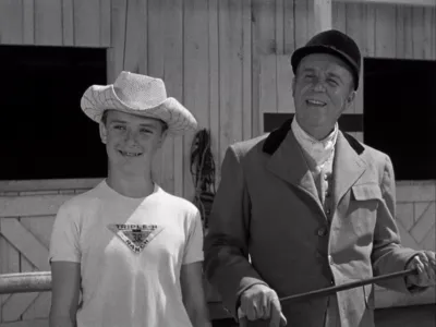 thumbnail - S1:E17 Nothing Happens on Sunday