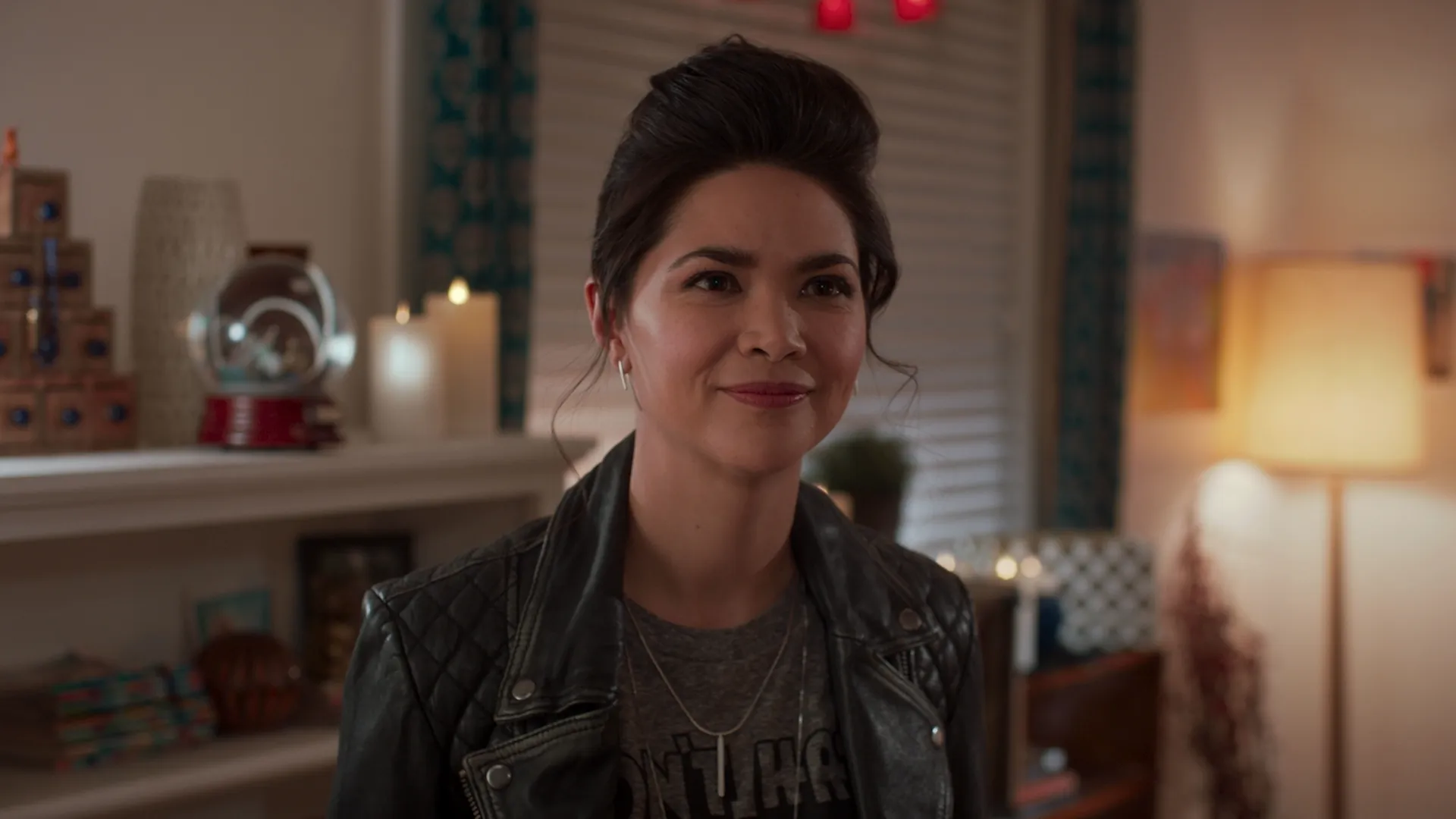 thumbnail - S3:E13 One Girl's Trash