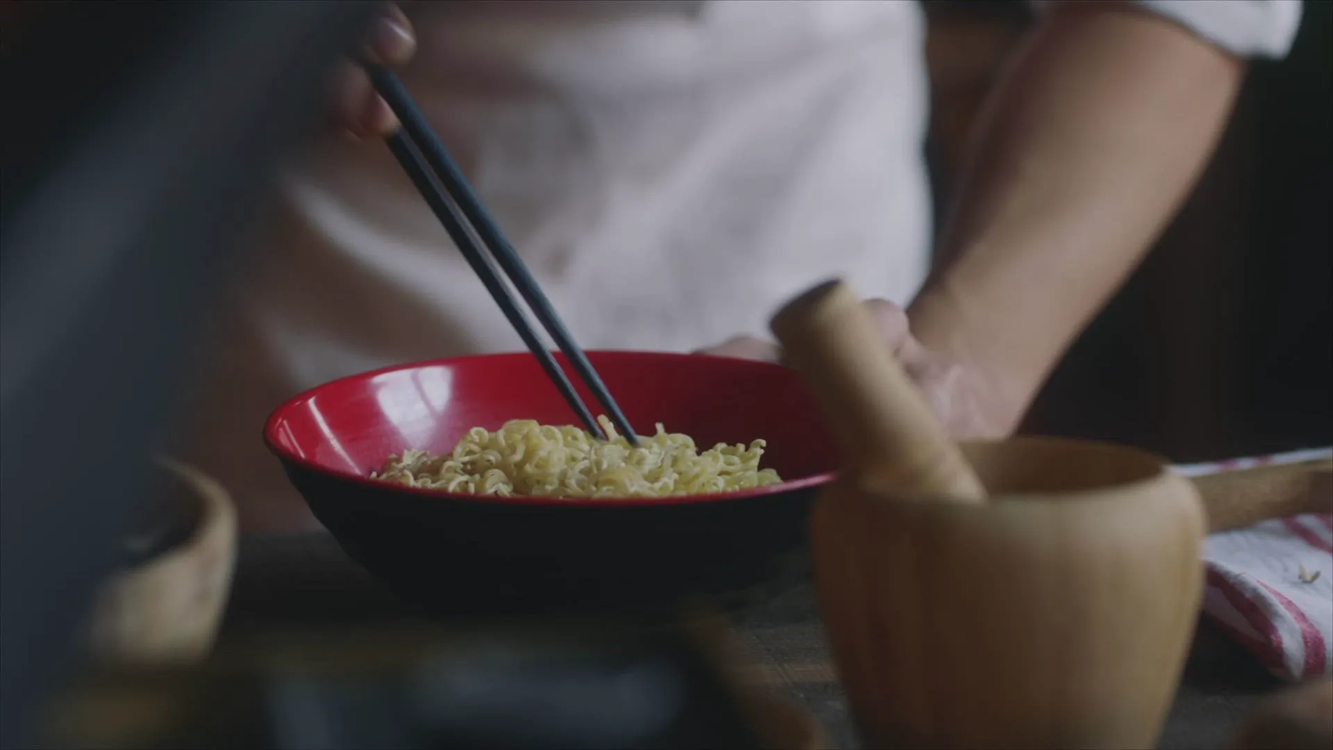 thumbnail - S6:E9 Asian Food Invasion