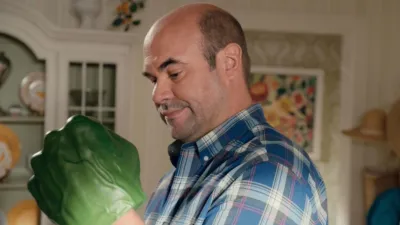 thumbnail - S6:E11 Climb That Hill