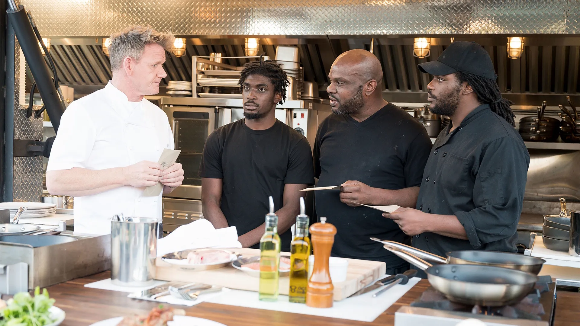 thumbnail - S3:E6 Southern Kitchen