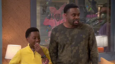 thumbnail - S2:E7 Shayna Pennsylvania