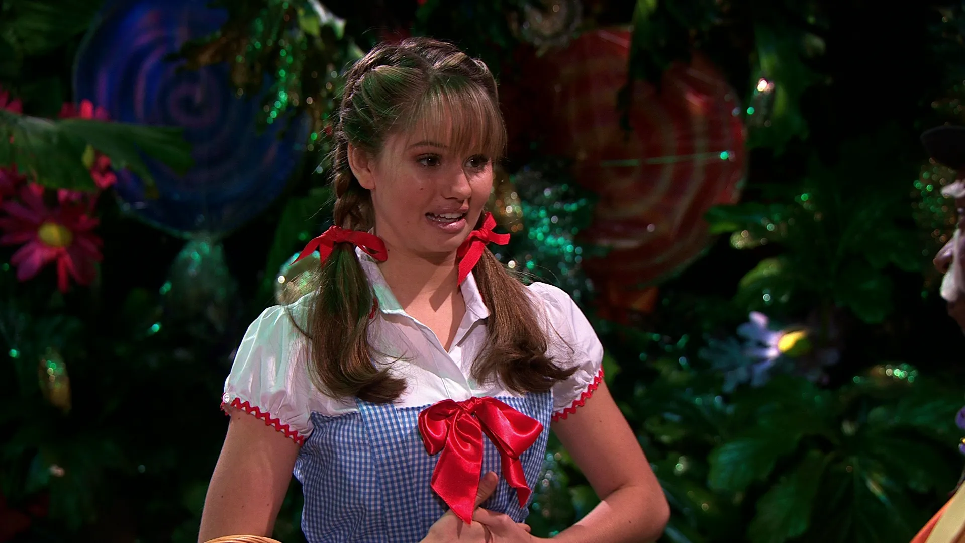 thumbnail - S3:E18 Twister, Part 2 (Part 2 of 3) Fka Cody & Bailey Off Deck