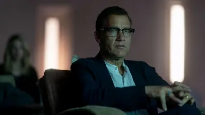 thumbnail - S1:E2 Chapter 2: The Silver Doe