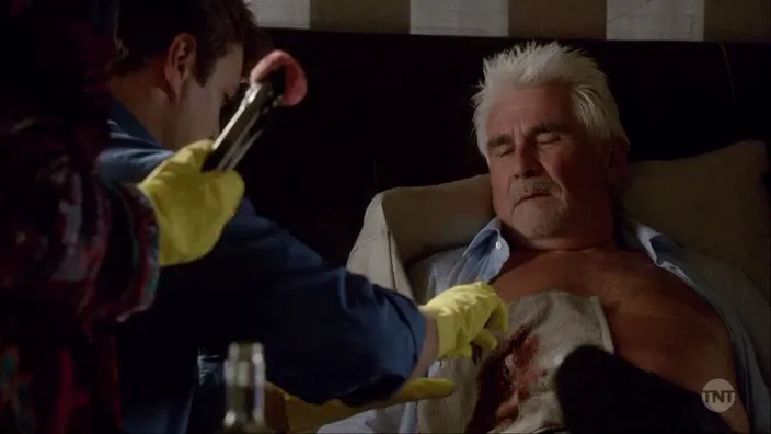 thumbnail - S6:E12 Deep Cover