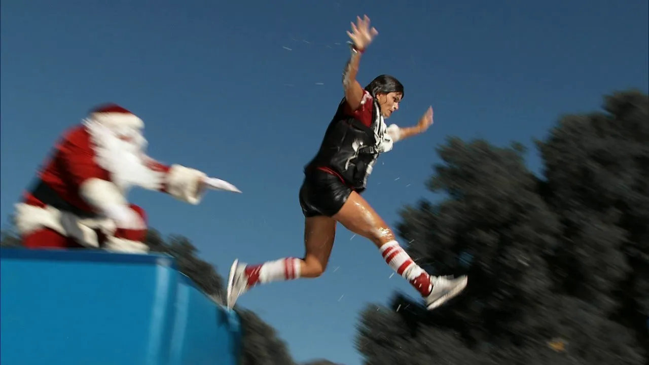 thumbnail - S5:E1 Winter Wipeout: Deck the Balls
