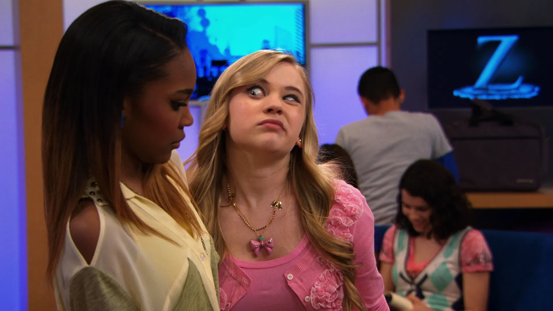 thumbnail - S3:E17 meANT to be?