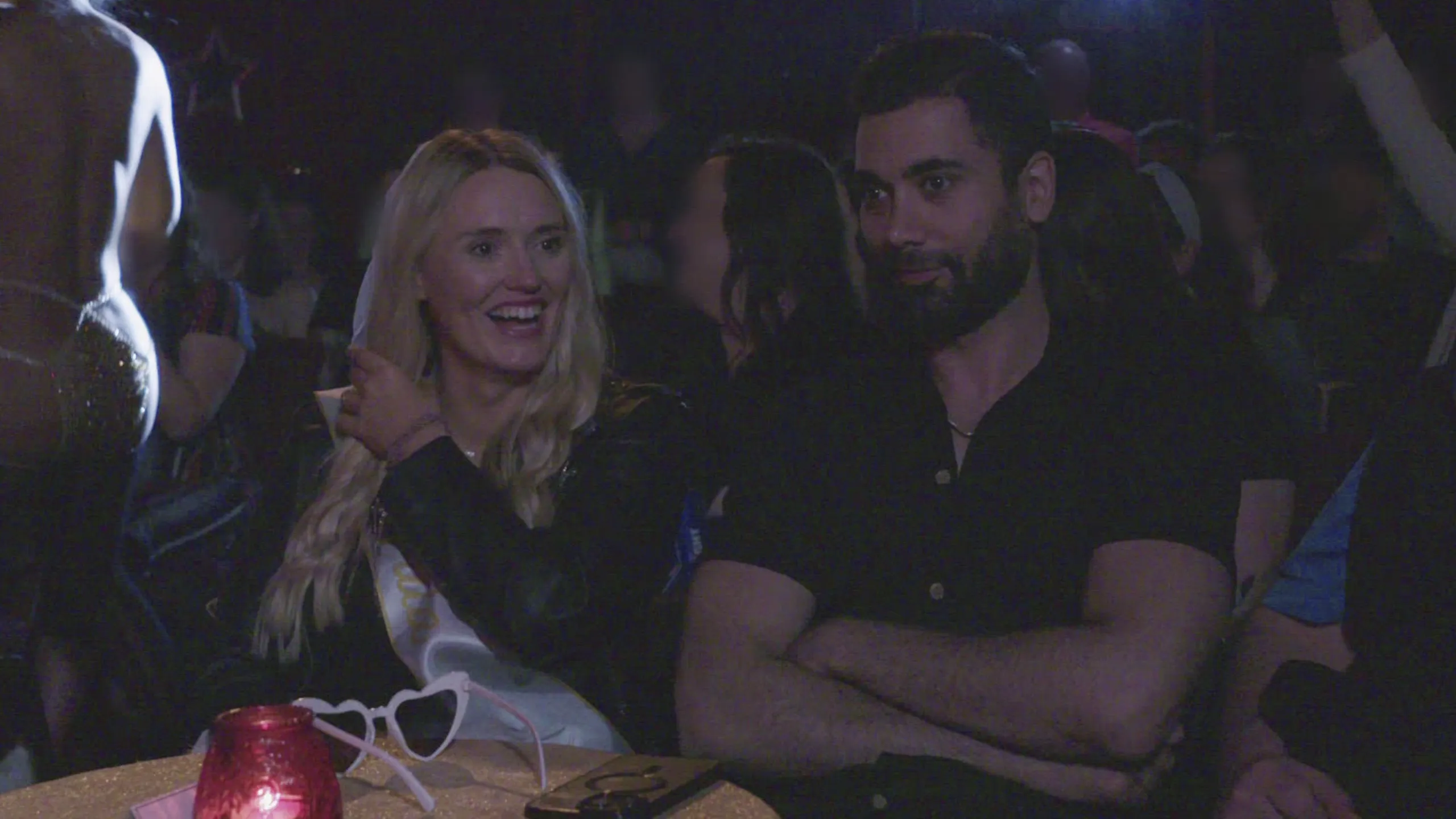 thumbnail - S11:E14 All's Fair in Love and War
