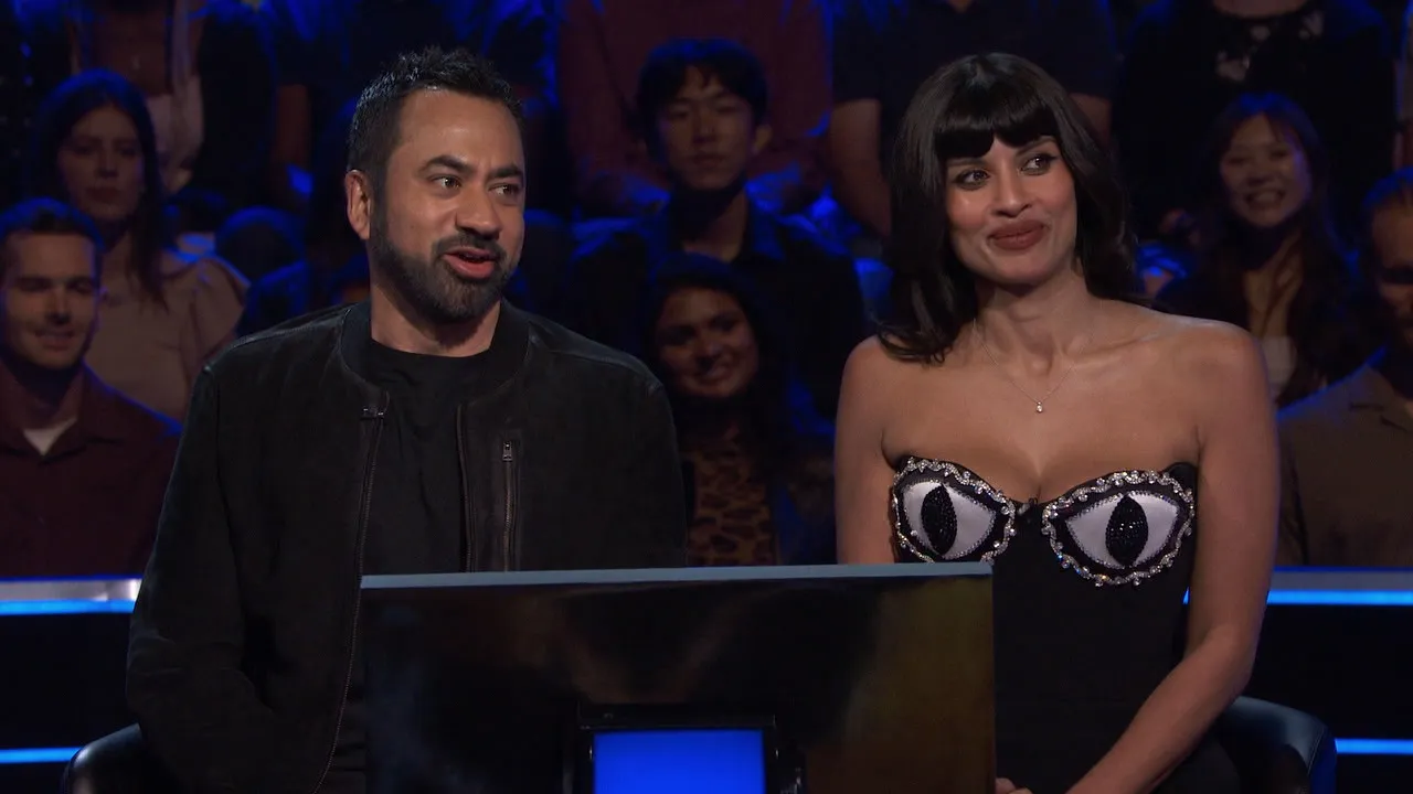 thumbnail - S4:E5 In the Hot Seat: Kal Penn & Jameela Jamil; Gary Janetti & Brad Goreski; Chloe Fineman & Jillian Bell