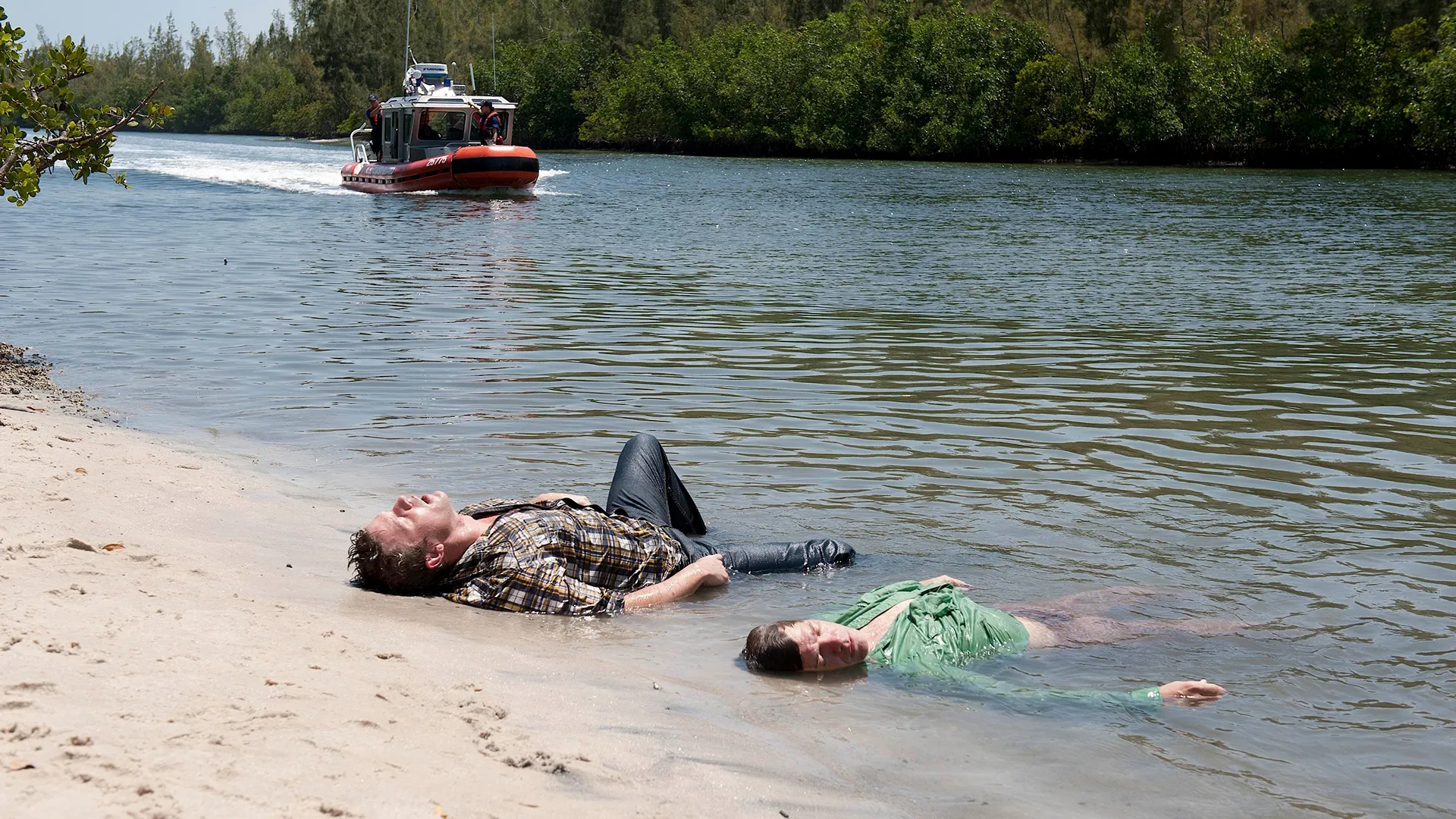 thumbnail - S2:E11 Beached