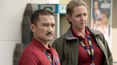 thumbnail - S1:E6 Hogan's Alley