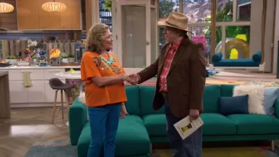 thumbnail - S3:E20 Rozes Are Red