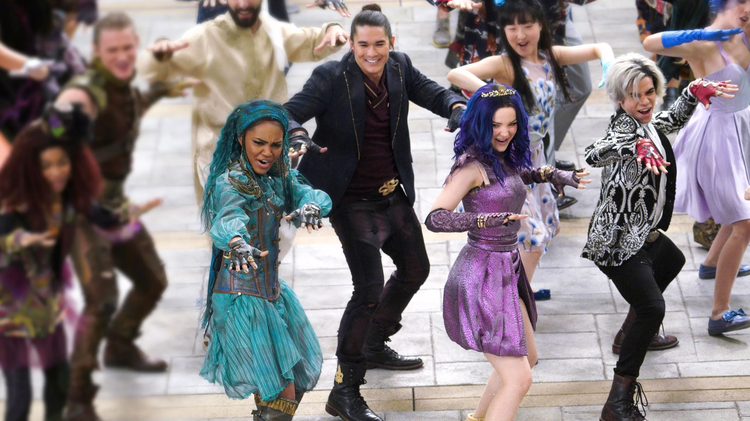 "Break This Down" | Descendants 3 Music Video