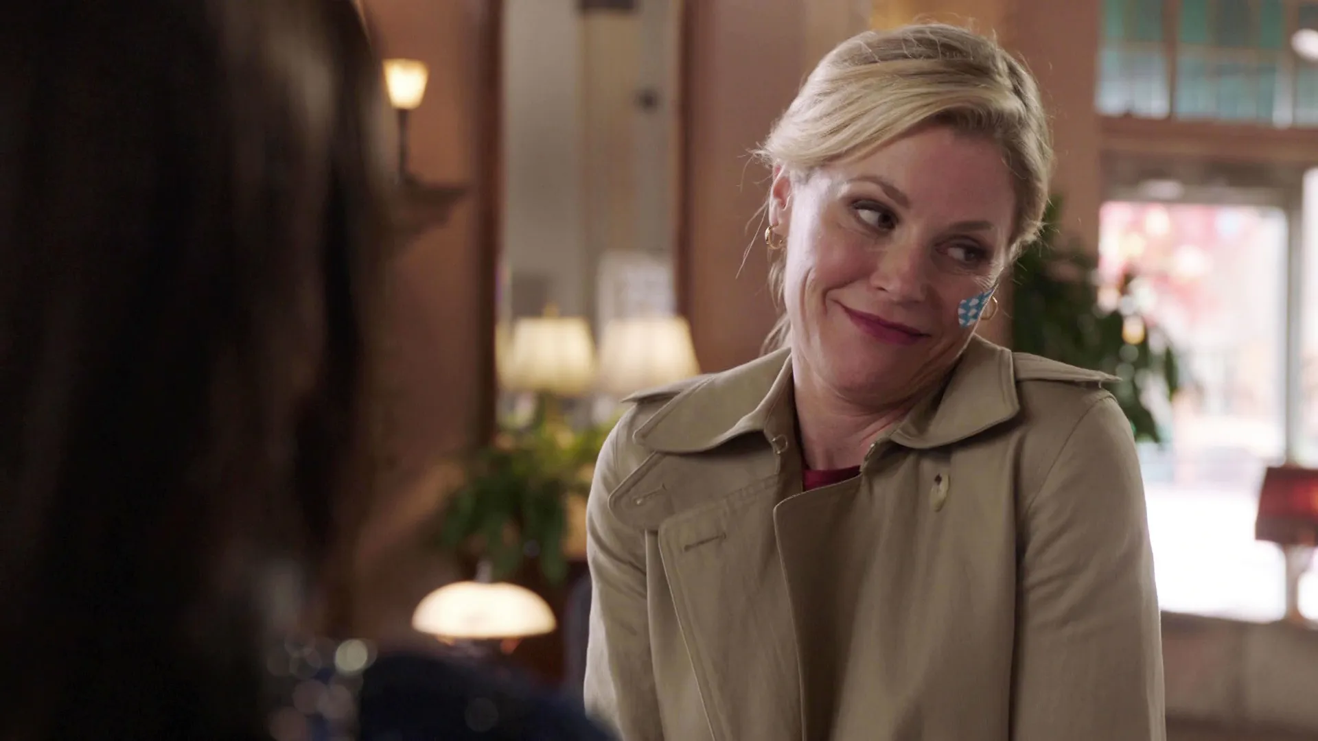 thumbnail - S6:E4 Leo's Girlfriend