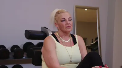 thumbnail - S7:E8 Under Pressure