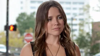 thumbnail - S9:E8 A Rush of Blood to the Head