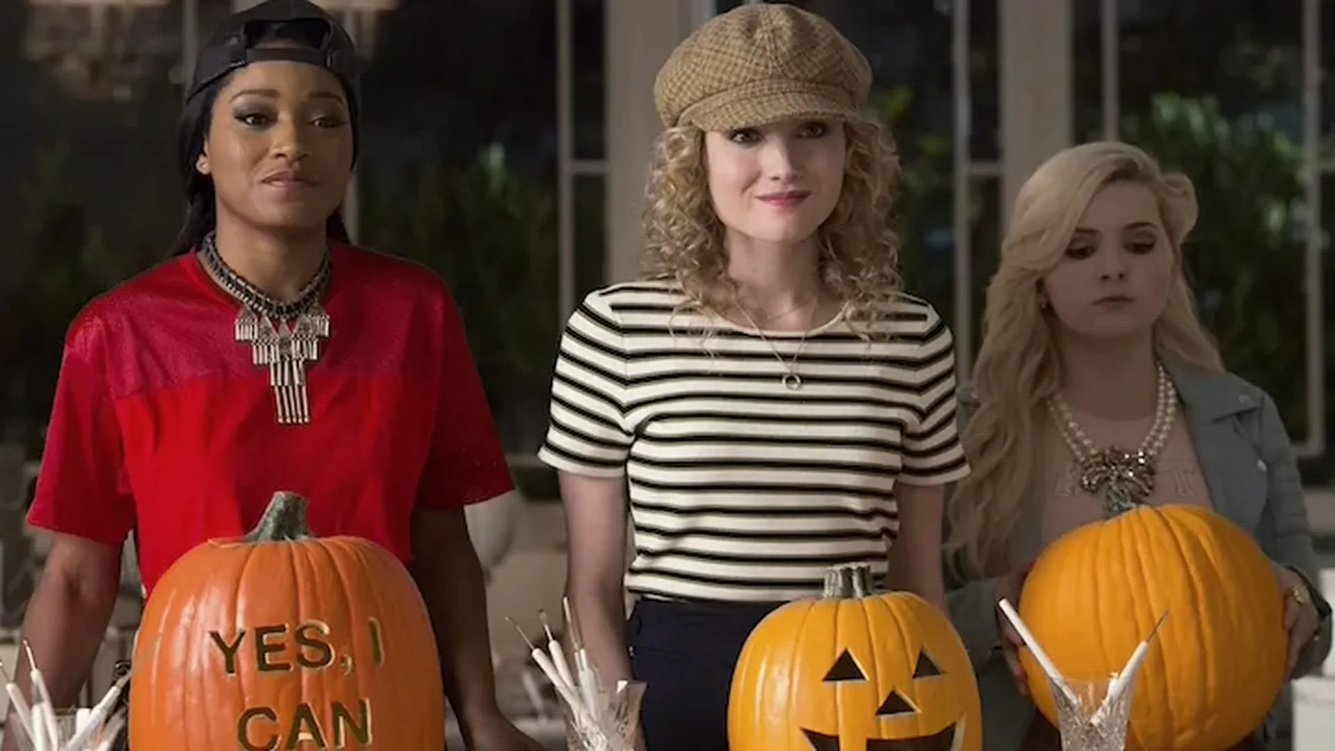 Zayday Williams (Keke Palmer), Chanel #3 (Billie Lourd), and Chanel #5 (Abigail Breslin) in Scream Queens.