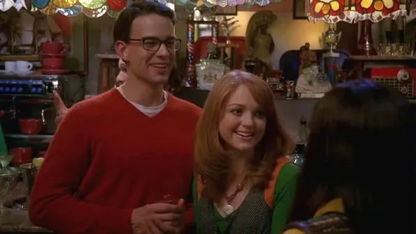 thumbnail - S1:E17 Icing on the Cake