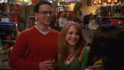 thumbnail - S1:E17 Icing on the Cake