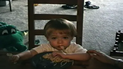 thumbnail - S18:E9 AFV: Holly Jolly Follies