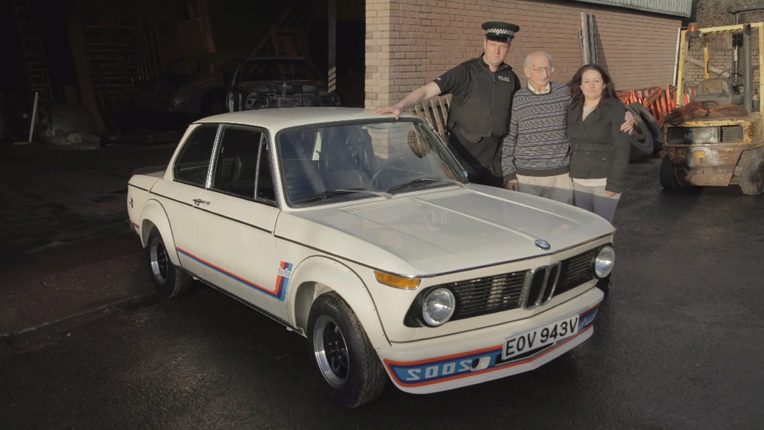 thumbnail - S4:E3 BMW 2002 Turbo