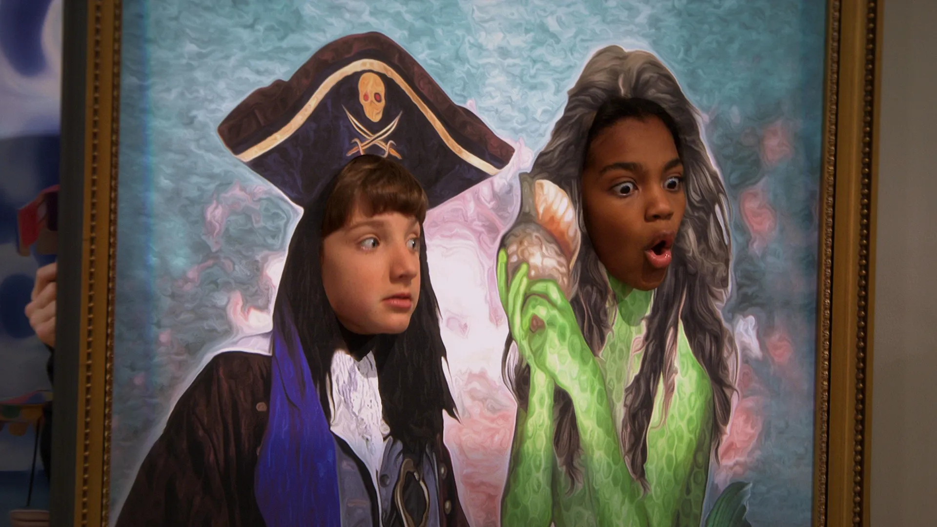 thumbnail - S1:E12 fraudulANT
