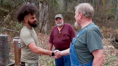 thumbnail - S14:E14 Persons of Interest