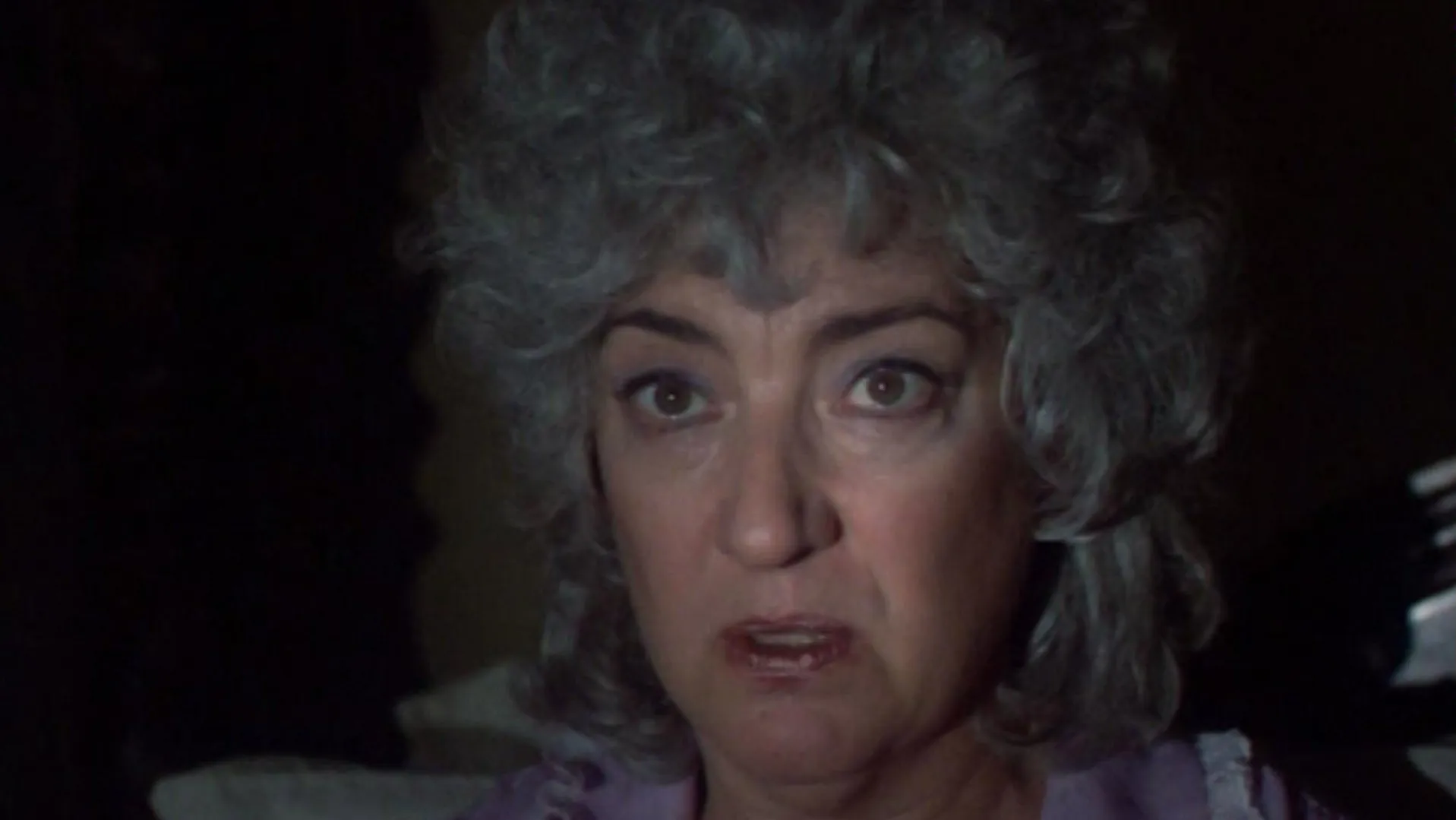 thumbnail - S3:E10 Poltergeist III -- Dipesto Nothing