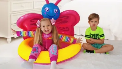 thumbnail - S1:E11 Diana Becomes a Baby Doll Babysitter!